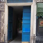 Petit - Oasis In Marais *
